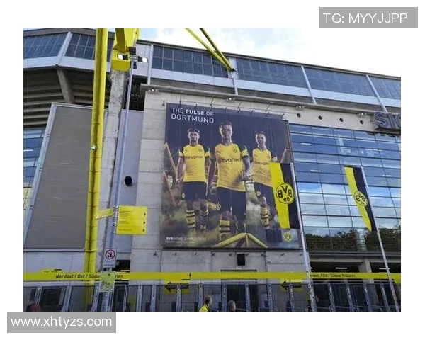 以笔袋足球球星系列为主题的多款创意设计探索及球迷收藏价值分析 以笔袋足球球星系列为主题的多款创意设计探索及球迷收藏价值分析