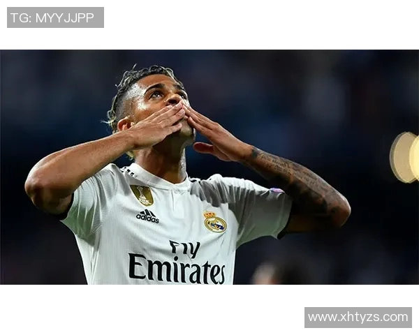 足球35号球衣的传奇球星背后的故事与成就分析 足球35号球衣的传奇球星背后的故事与成就分析